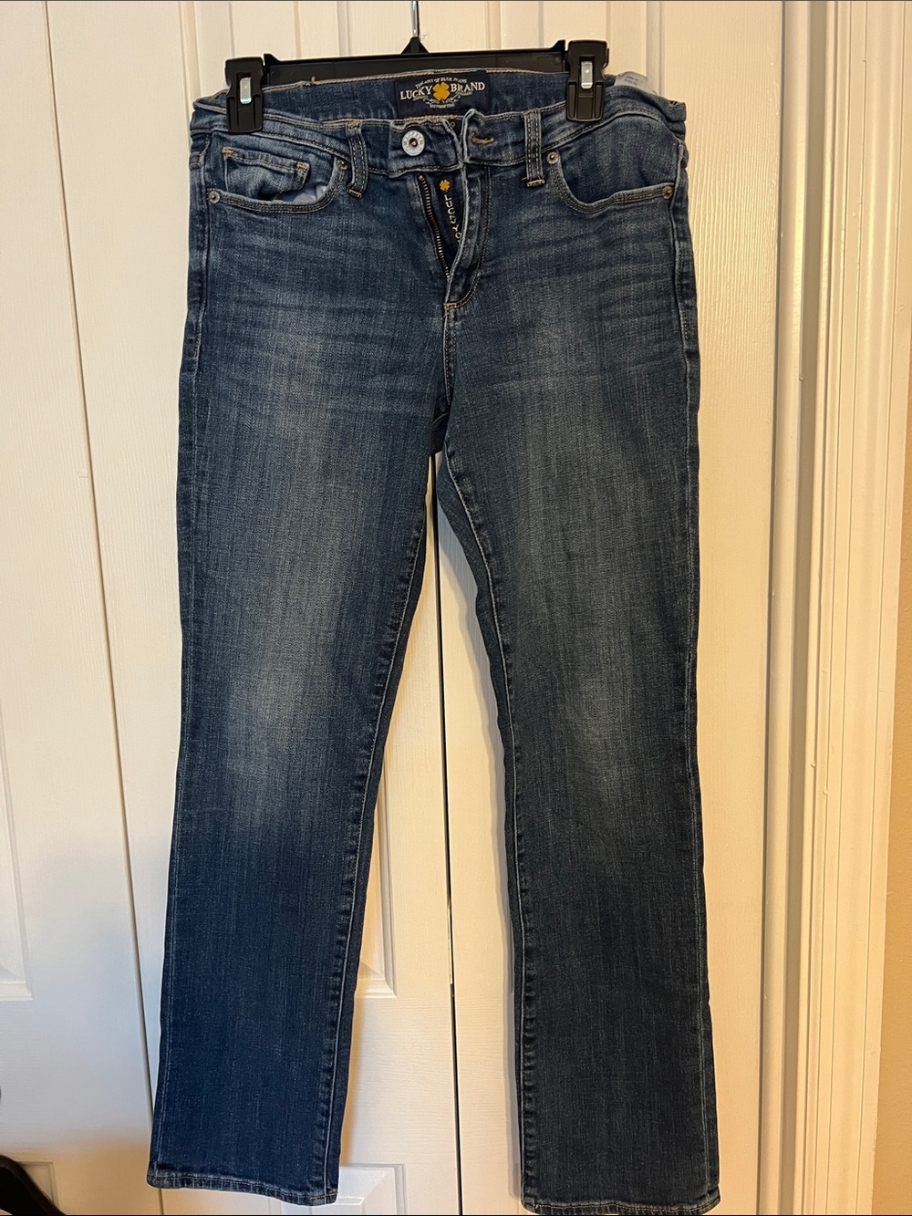 Lucky Brand Women's Straight Leg Jeans - Medium/Dark Blue Wash